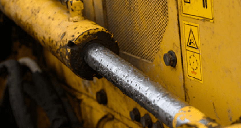 Understanding Common Contamination in Hydraulic Systems